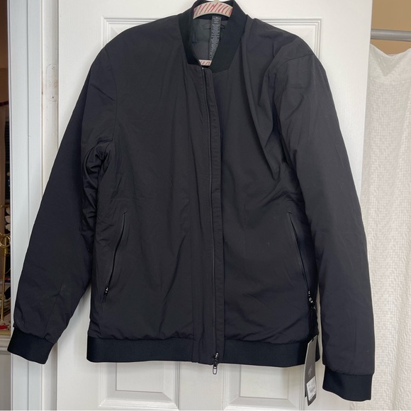 Lululemon Black Bomber XL - Picture 3 of 8